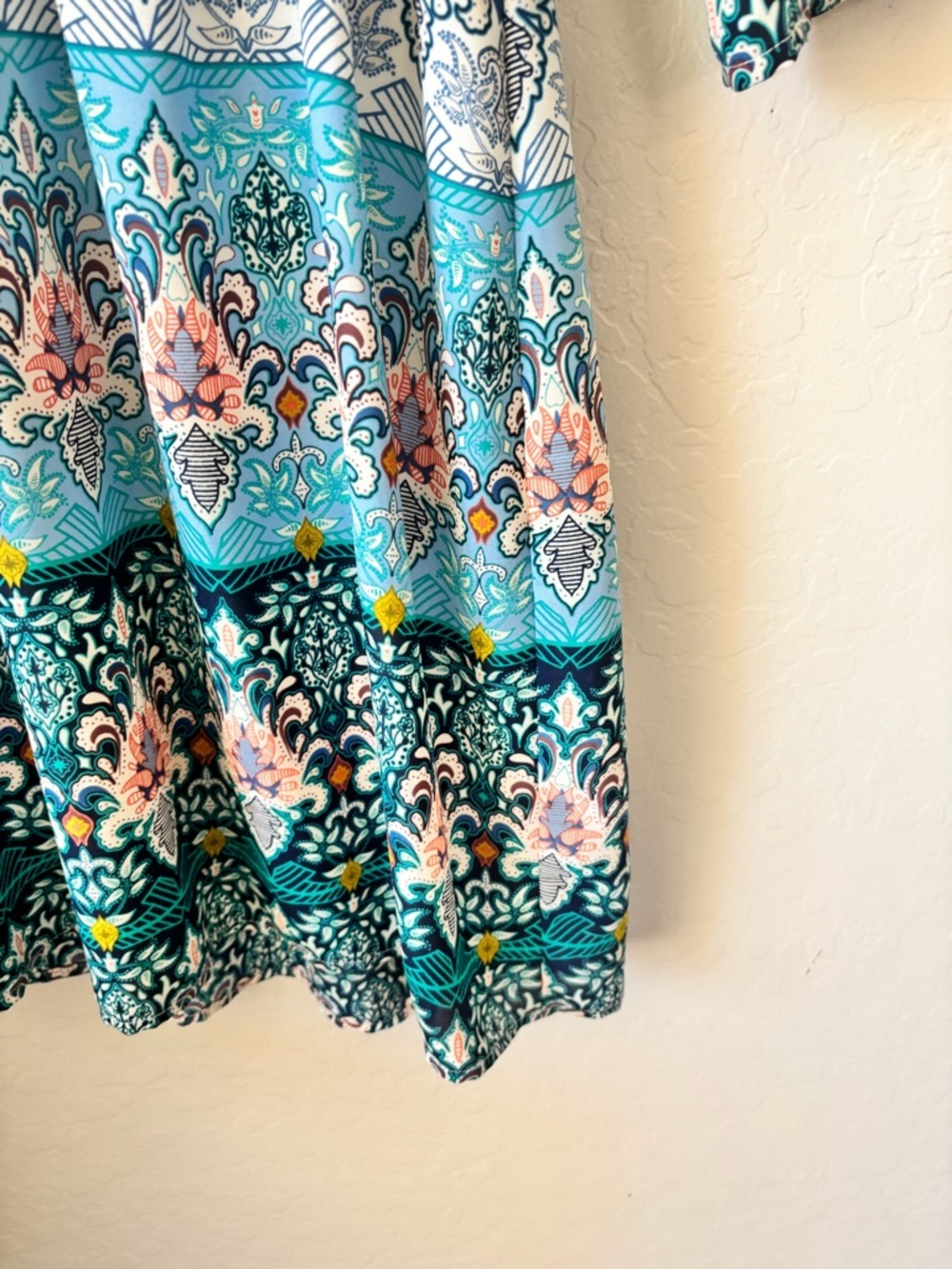 Everly Blue Paisley V-Neck Smock Waist Mini Dress - Picture 9 of 15